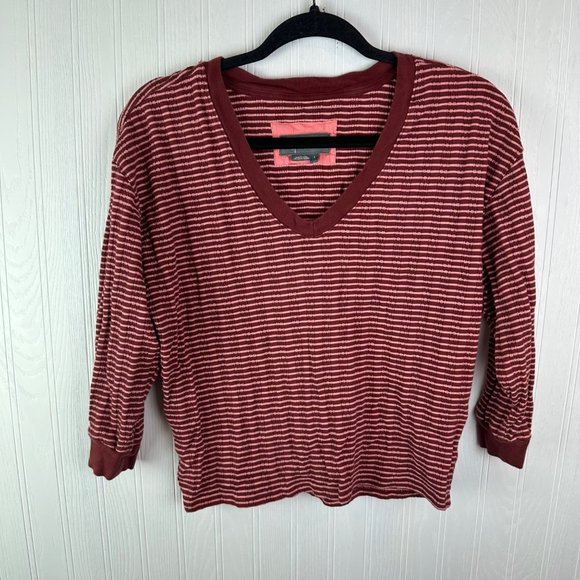 Anthropologie Tops - Anthropologie Hannah striped  knit top burgundy stripe‎ v-neck size small